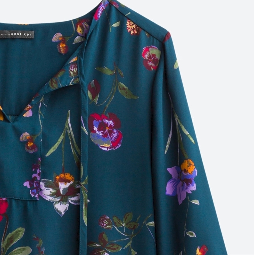 West Kei Multicolor Floral Blouse - Picture 6 of 9